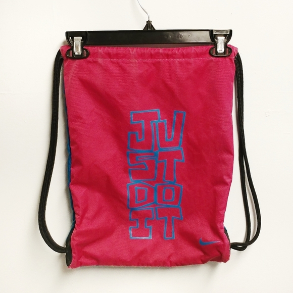 Nike Just Do It Drawstring Gym Bag - Picture 2 of 7